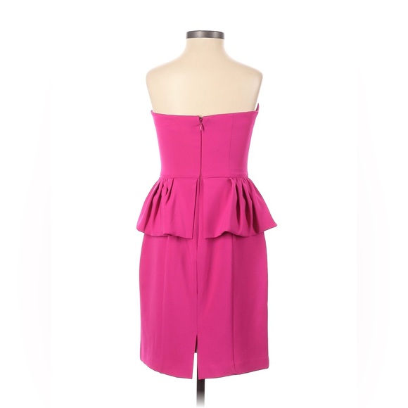 Express magenta peplum strapless dress size 4! - Picture 2 of 3